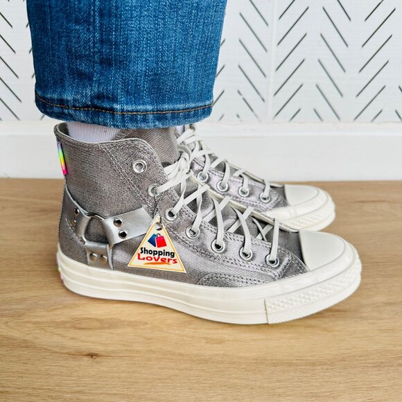 ❤️Converse Chuck 70 Pride Hi Silver Sz 7 Women's Shoes Metallic Sneaker A10214C - Picture 4 of 14